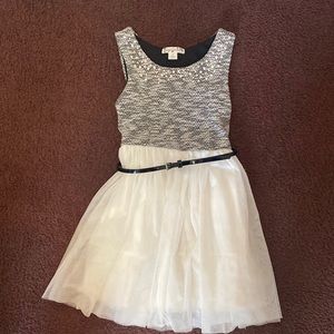 Black and white dress size 8